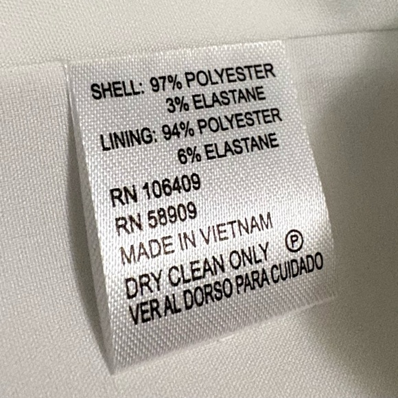 Preston & York White Blazer - Picture 12 of 12